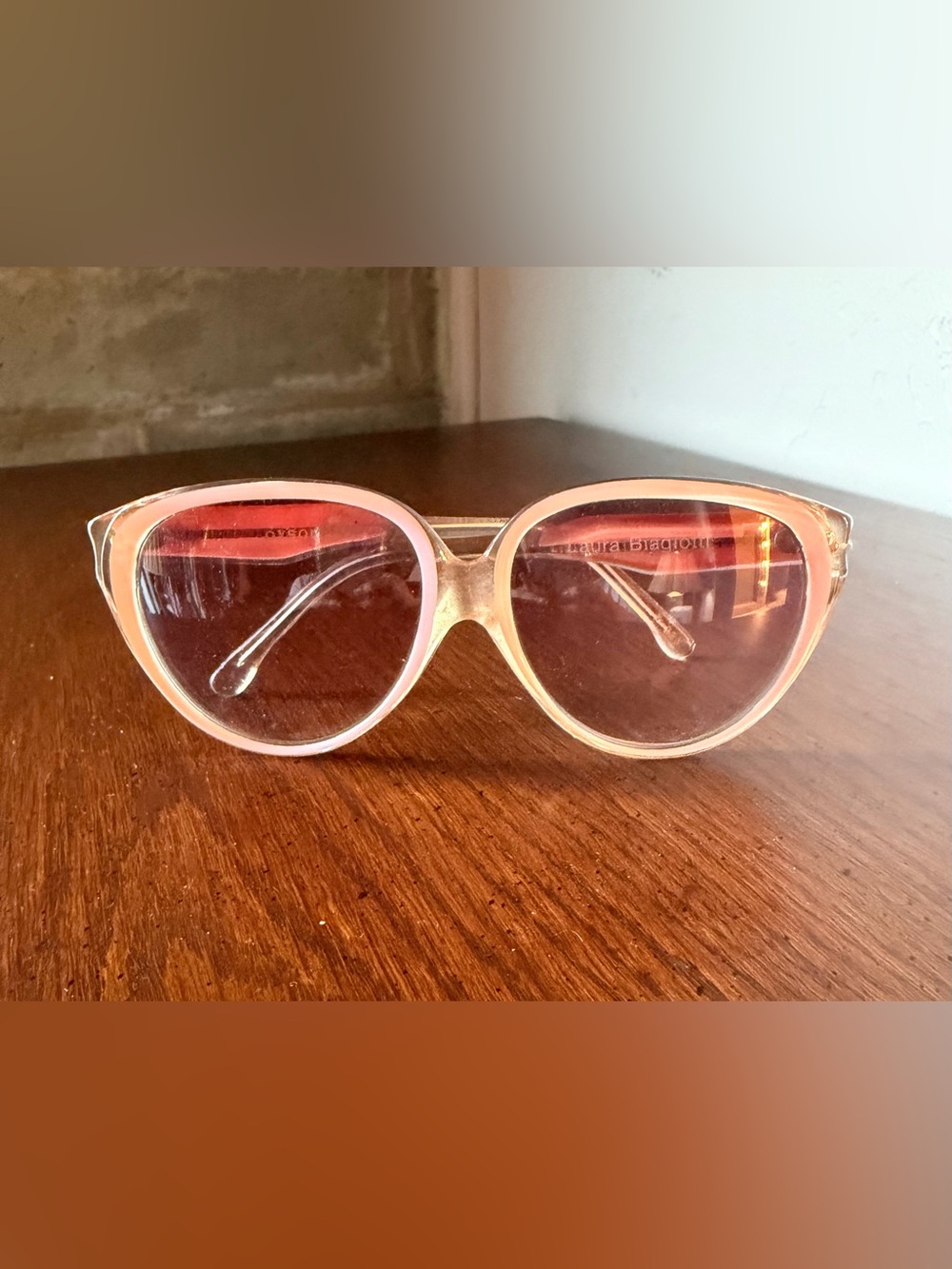 Vintage 80s Laura Biagiotti Translucent Pink Aviator Sunglasses Made In Italy